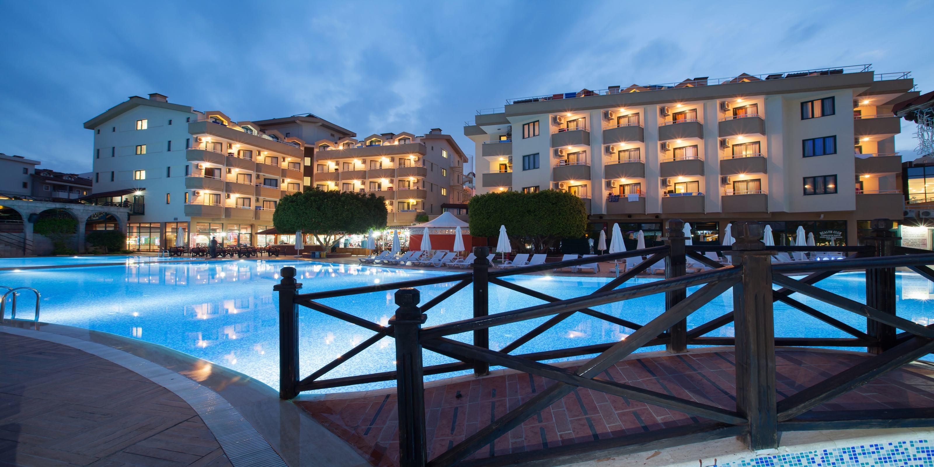 Grand Seker Hotel Side Exterior photo